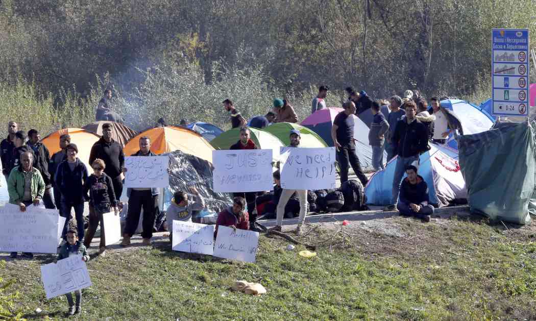 Na granici BiH sa Hrvatskom i dalje 200 migranata