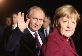 Na jednom mestu Putin, Makron, Merkel...tema Ukrajina