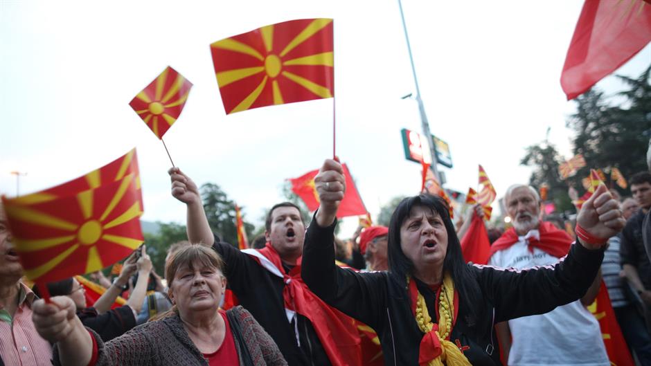 Na novim protestima u Skoplju nekoliko stotina ljudi