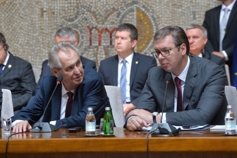 Na poziv Zemana i predsednik Vučić na samitu V4
