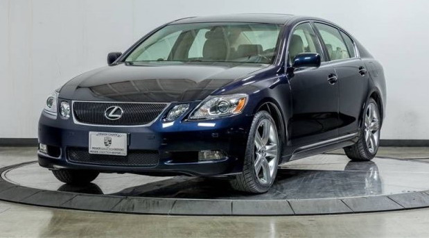 Na prodaju 2006 Lexus GS sa samo 3.500 km