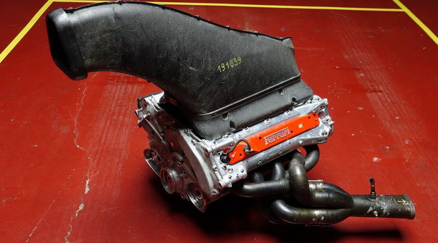 Na prodaju Ferrarijev V10 motor iz šampionske sezone Formule 1