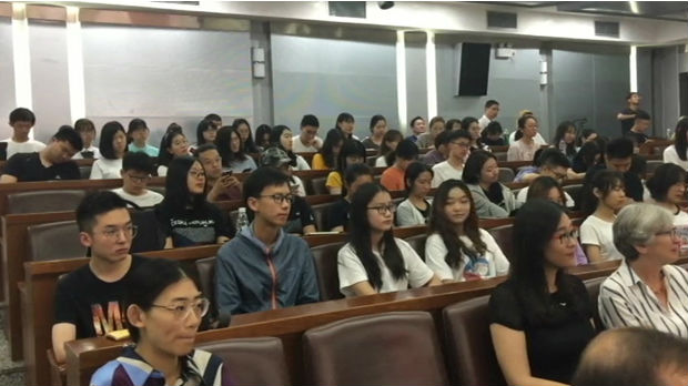 Na univerzitetu u Pekingu srpski jezik uči 30 Kineza