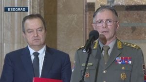 Načelnik Generalštaba nakon sednice Saveta za bezbednost: Vrhovni komandant Vučić nas je upoznao sa „non pejperom“ koji ugrožava Republiku Srpsku
