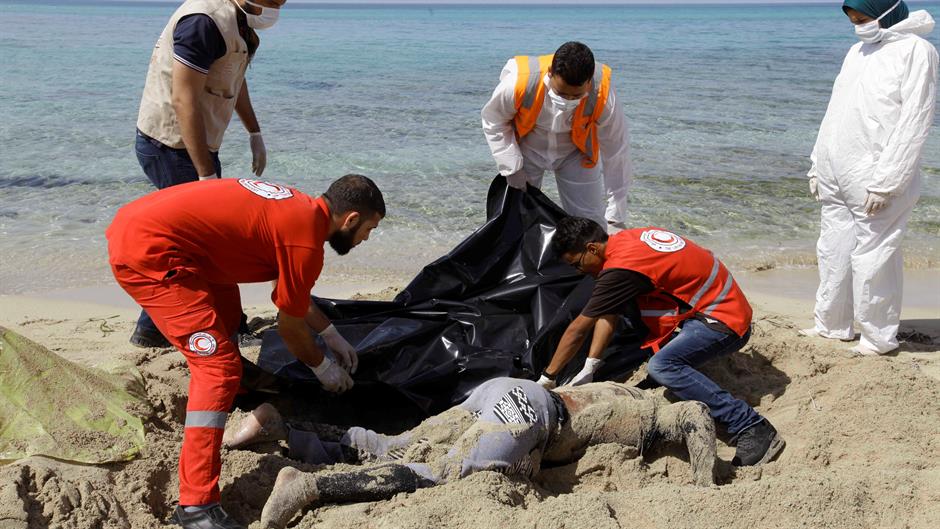 Nađena tela 25 migranata na obali Libije