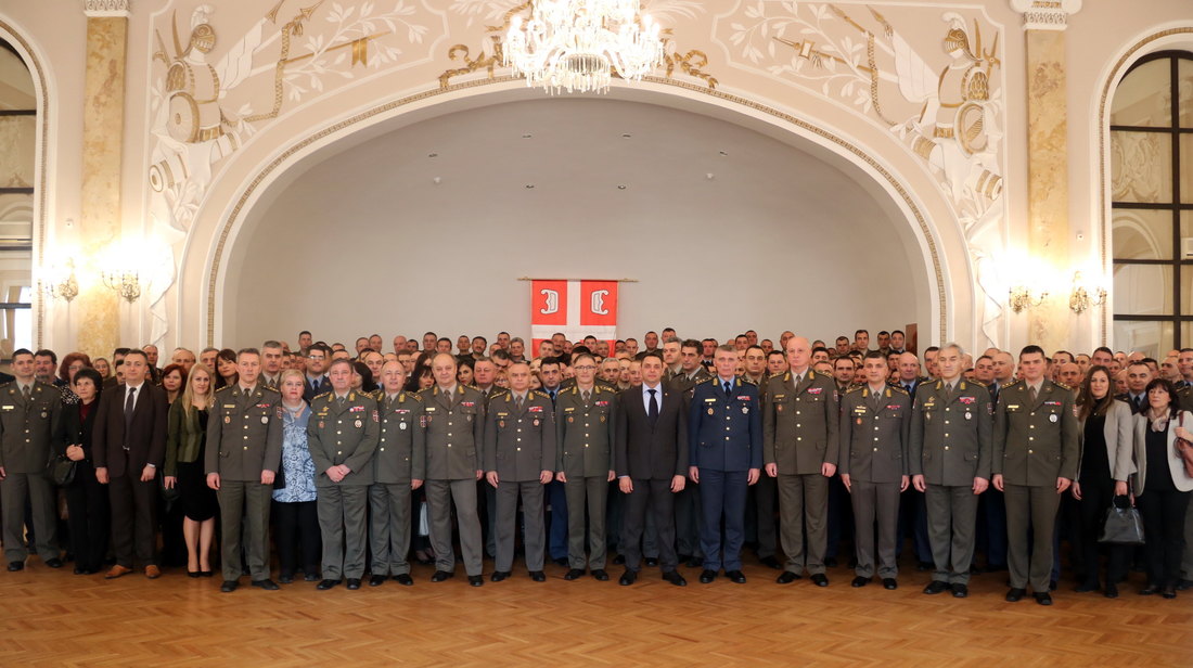 Nagrađeni pripadnici Vojske Srbije, MUP-a i BIA