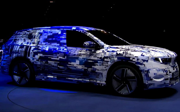 Najavljeni novi BMW iX3 i BMW i3