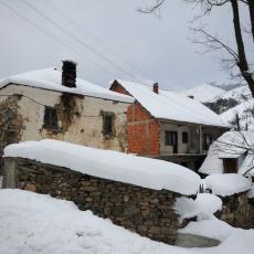 Najjužnija enklava Kosova: ROSU UPADA u srpsko selo, a SRBI se BORE i IMAJU SAMO JEDNU ŽELJU! (FOTO)