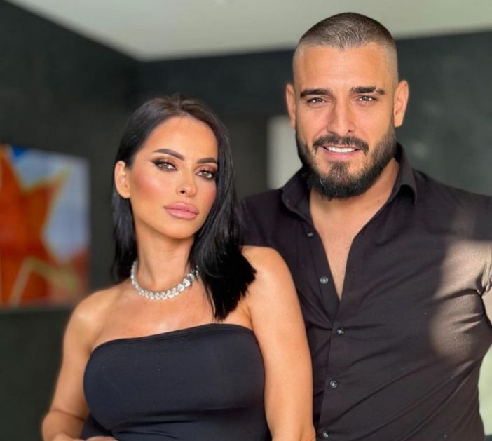 Najlepša kuća u Brestaču: Darko Lazić uložio bogatstvo u porodični dom FOTO