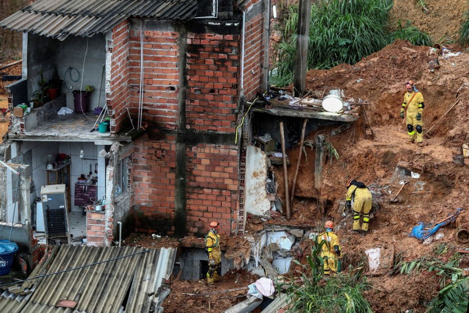 Brazil: Bilans žrtava u poplavama i klizištima porastao na 58 (VIDEO)