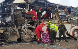 
					Najmanje 22 mrtvih u udesu u Boliviji 
					
									