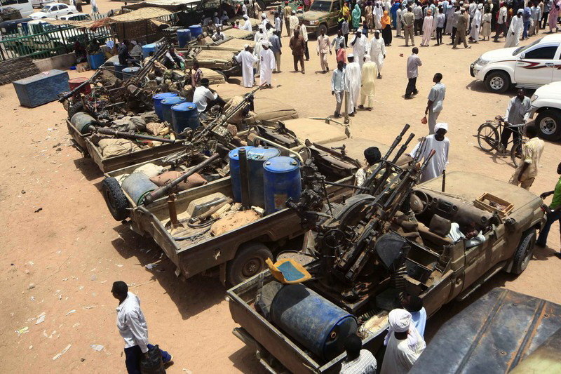 Najmanje 25 ljudi poginulo i 183 ranjeno u sukobima u Sudanu