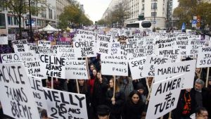 Najmanje 49.000 ljudi u Parizu na protestu protiv nasilja nad ženama