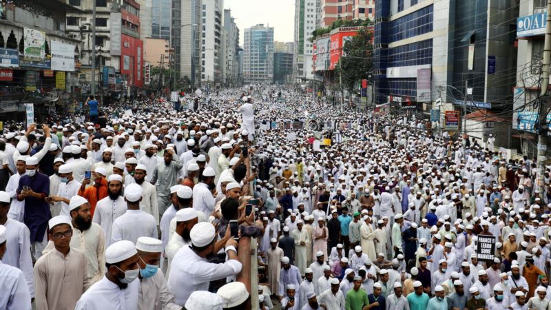 Najmanje 50.000 ljudi na protestu protiv Francuske u Bangladešu 