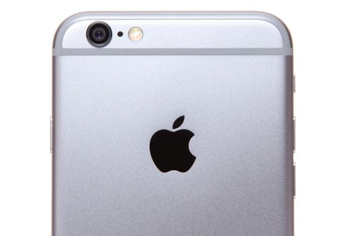 Najmanji 5,4-inčni i najveći 6,7-inčni iPhone 12 će KASNITI više od drugih modela