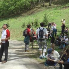 Najpozantije izletište pored Čačka puno posetilaca za Prvi maj: Ovčar Banja raj za ljubitelje netaknute prirode (FOTO)
