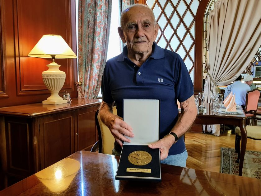 Najstariji živi srpski pilot danas puni 100 godina: Avram Avramović i njegovih 22.000 sati u vazduhu