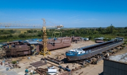 Najveći rečni tanker nove generacije u svetu gradi se u zrenjaninskom brodogradilištu (VIDEO)