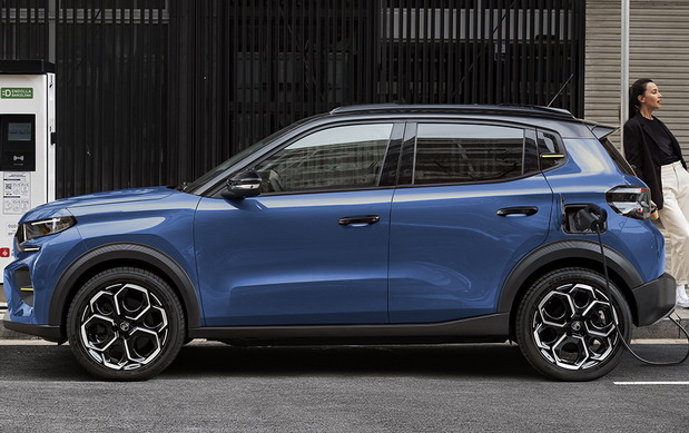 Najveći udeo e-automobila u EU 2023. imale Danska i Švedska