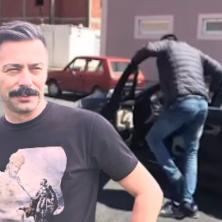 Nakon iznenadne ženidbe, Milan Vasić ponovo šokirao javnost: Izuo se nasred ulice, pa ušao u novi automobil - Stari sam prodao