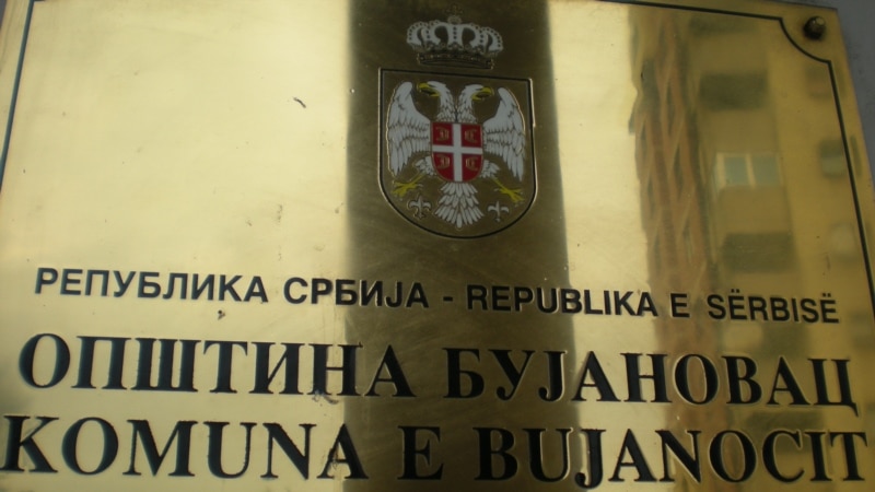 Nakon kritike ministra, u Bujanovcu đaci dobili i zahvalnice na srpskom
