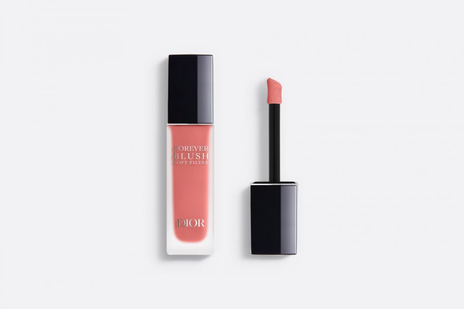 Nakon viralnog Forever Skin Perfect Foundation Stick-a, Dior lansirao Forever Blush Soft Filter rumenilo