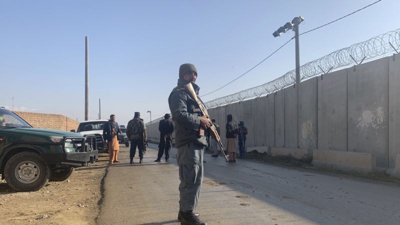 Napad bombaša samoubice ispred glavnog vojnog postrojenja SAD u Avganistanu