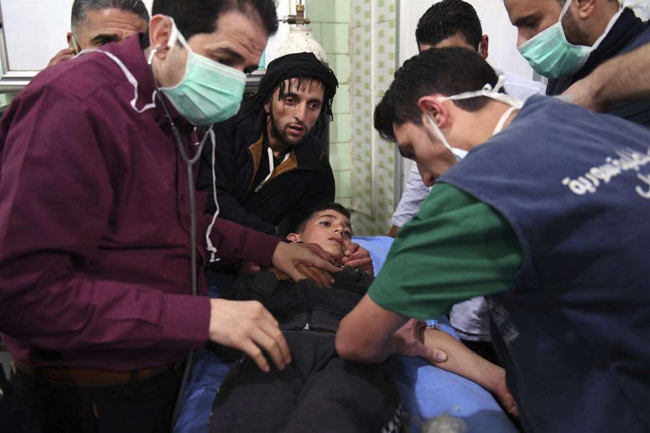 Napad gasom u Siriji, sto ljudi u bolnici zbog gušenja