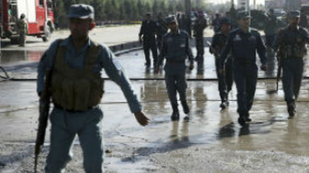 Napad talibana na vladin kompleks, 20 poginulih 
