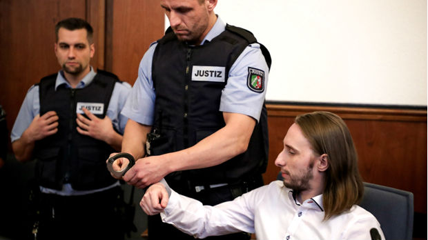 Napadač na autobus Borusije osuđen na 14 godina zatvora