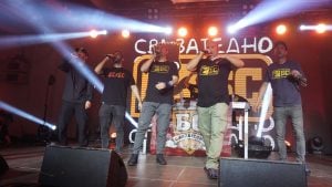 Napadnuti članovi Beogradskog sindikata u Futogu: Gađali nas farbom, građani i policija reagovali