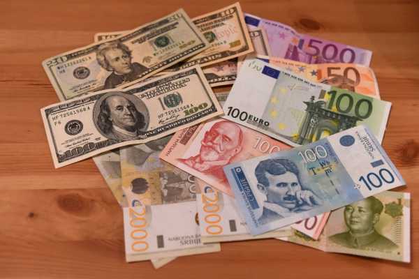 Narodna banka Srbije kupila 15 miliona evra, kurs 118,21