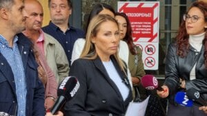 Narodni pokret Srbije podnosi krivične prijave protiv Informera, B92, Prve, Pinka i Studija B