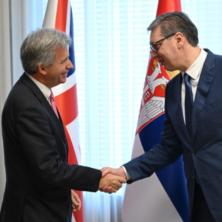 Naša zemlja čvrsto opredeljena za očuvanje mira Vučić sa Fergusonom o bilateralnim odnosima, geoplitici i situaciji u regionu
