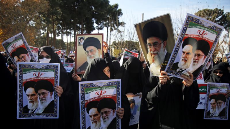 Nastatavljeni protesti pristalica režima u Iranu