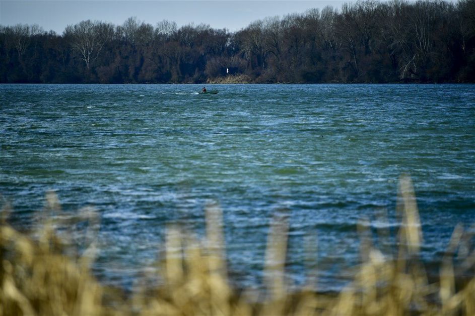 Nastavlja se potraga za muškarcem koji je nestao u Tisi kod Novog Bečeja