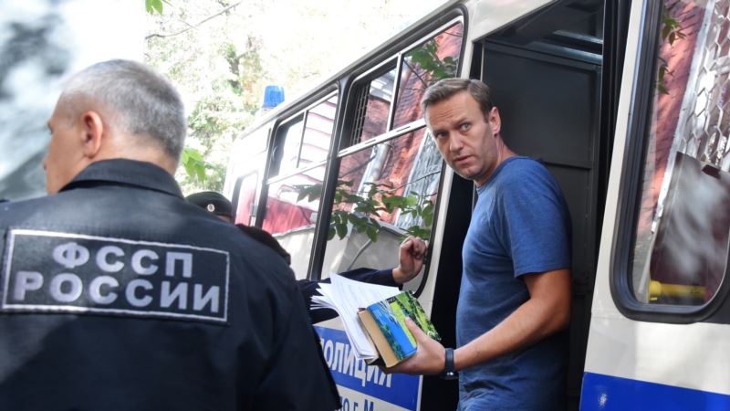 Navaljni osuđen na 30 dana zatvora
