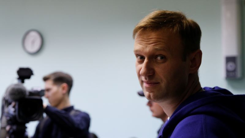 Navaljni pozvao na proteste za Putinov rođendan 