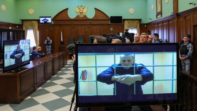 Navaljnom potvrđena kazna od devet godina zatvora