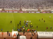 Navijači Hajduka upali na teren nakon ŠOKANTNOG PORAZA (VIDEO)