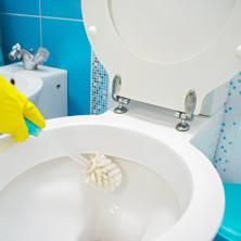 Ne BACAJ ovo u WC ŠOLJU, može da izazove POPLAVU u STANU i ZAČEPLJENJE kanalizacionog sistema!