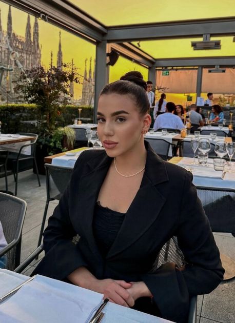 Ne broji kalorije, ali na njenom tanjiru jedne namirnice nema: Una Čolić ima plan ishrane uz koji ćete do leta izgubiti 5 kilograma