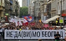 
					Ne da(vi)mo Beograd i više hiljada građana ispred Skupštine grada 
					
									