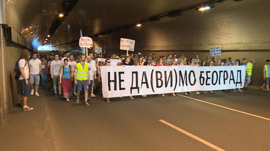 Ne davimo Beograd: Okupljanje opozicije romantična predstava