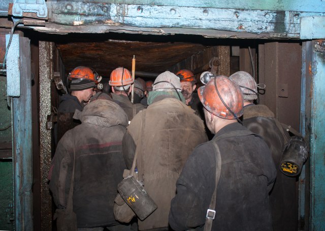 Ne odustaju od štrajka: 70 rudara prespavalo u jami rudnika Stranjani