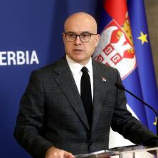 Ne ponovilo se Vučević se našalio na svoj račun: Komentarisao ekonomiju i jedan detalj na sebi (VIDEO)