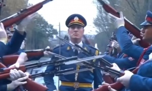 Ne propustite: Vojska Srbije povodom Dana državnosti organizuje niz manifestacija i predstavlja naoružanje i vojnu opremu u OVIM gradovima (VIDEO)
