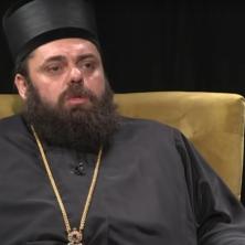 Ne sudimo da nam se ne sudi Episkop osečko-poljski i baranjski Heruvim govorio je o grehovima koji nas razdvajaju: Ljudi zanemarili odnose zbog društvenih mreža