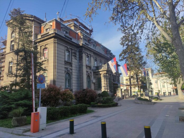 „Ne želim nagradu iz ruku gradonačelnika Niša“ – pesnikinja odbija da joj Pavlović uruči nagradu „Branko Miljković“