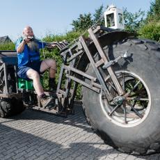 Nemac napravio NAJTEŽI bicikl na svetu! Neverovatno je masivan i - pokreće se! (FOTO)